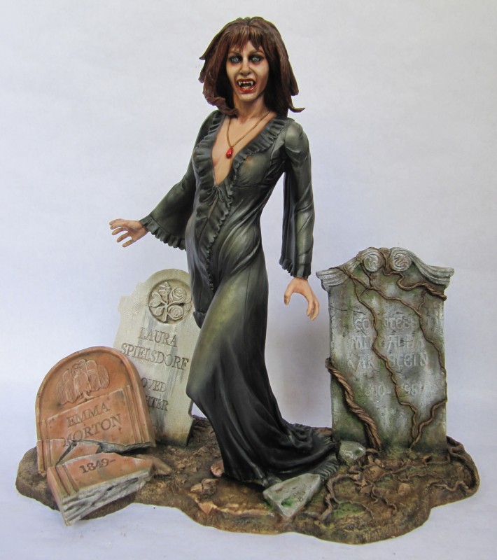 Diorama Ingrid Pitt 1/6.