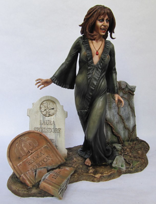 Diorama Ingrid Pitt 1/6.