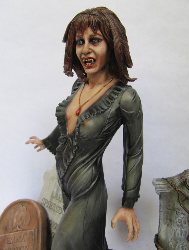 Diorama Ingrid Pitt 1/6.