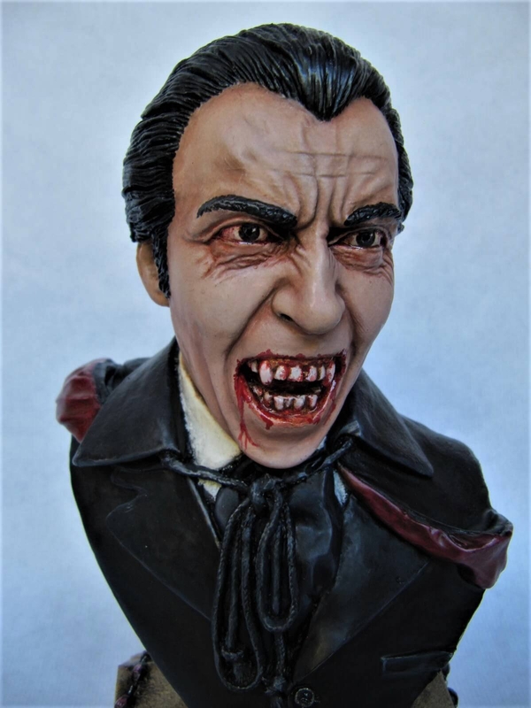Dracula Lee