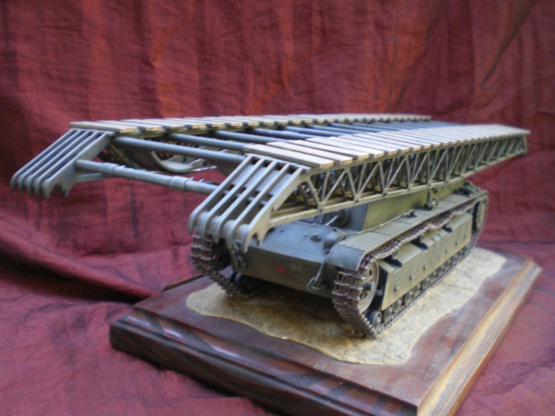 IT 28 Poseur de Pont 1/35.