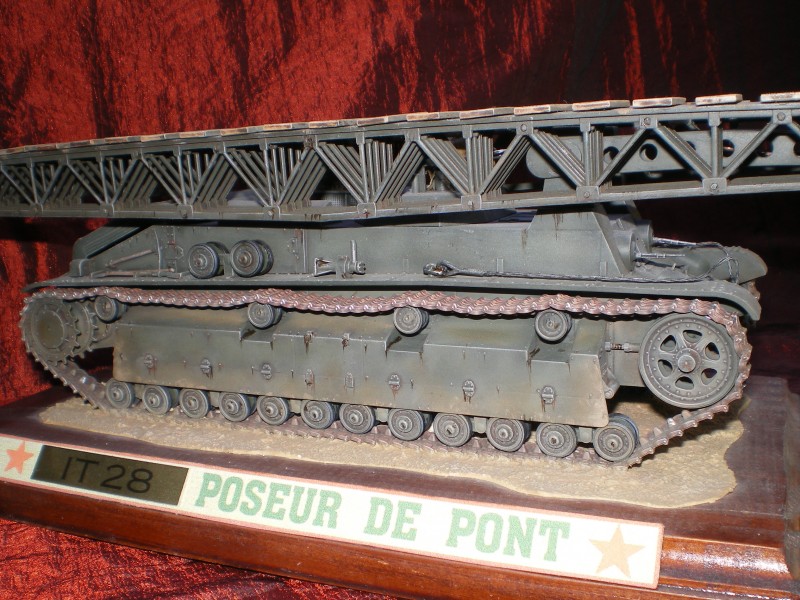 IT 28 Poseur de Pont 1/35.