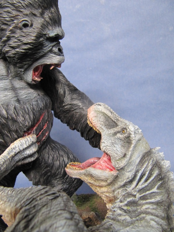 Diorama Kong vs T.Rex.