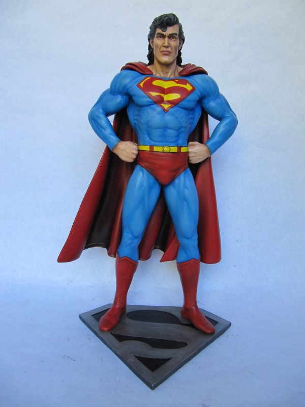 Statue Superman 1/6.