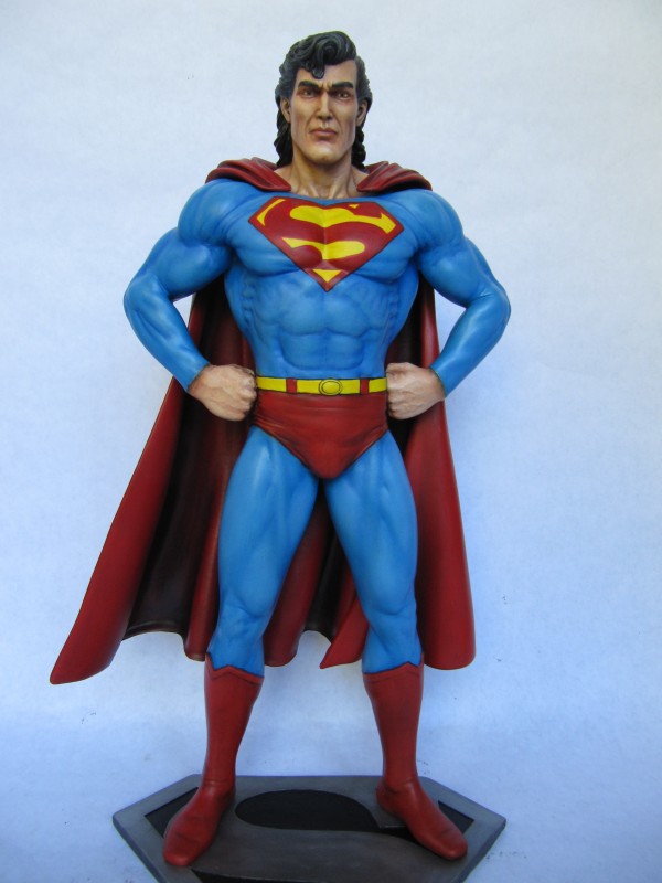 Statue Superman 1/6.