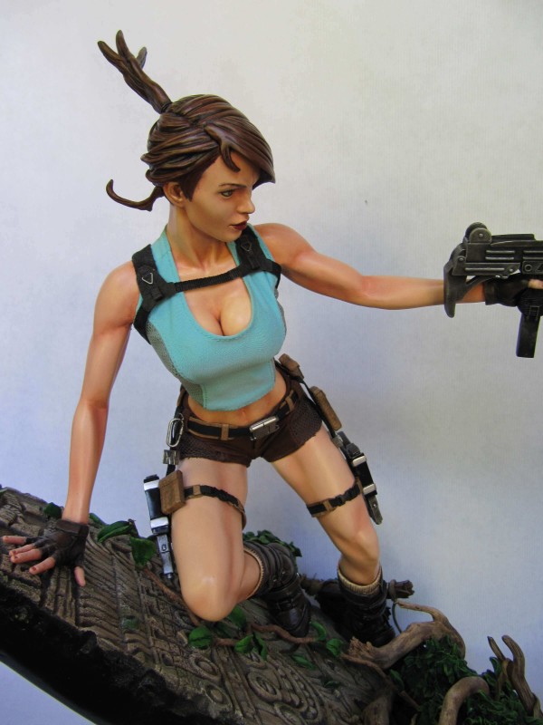 lara croft pf