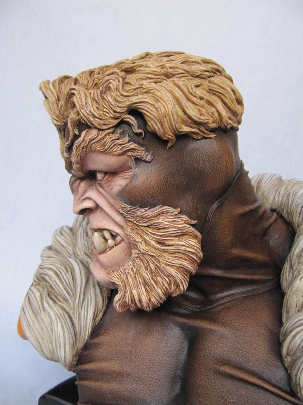 buste sabretooth