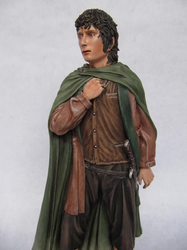 frodo baggins statue.