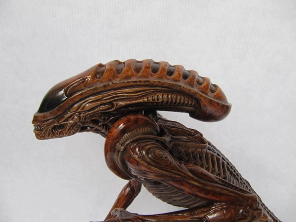 figurine Alien.