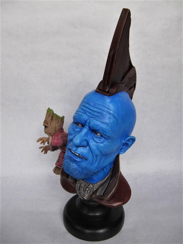 Yondu et Baby Groot