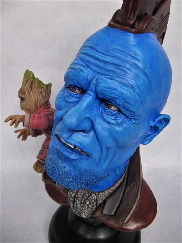 Yondu et Baby Groot