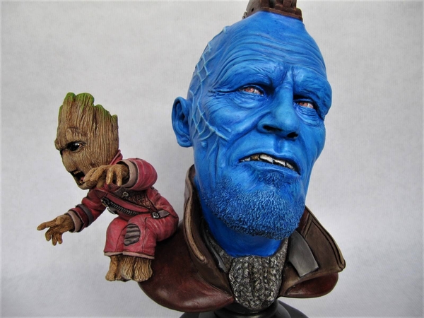 Yondu et Baby Groot