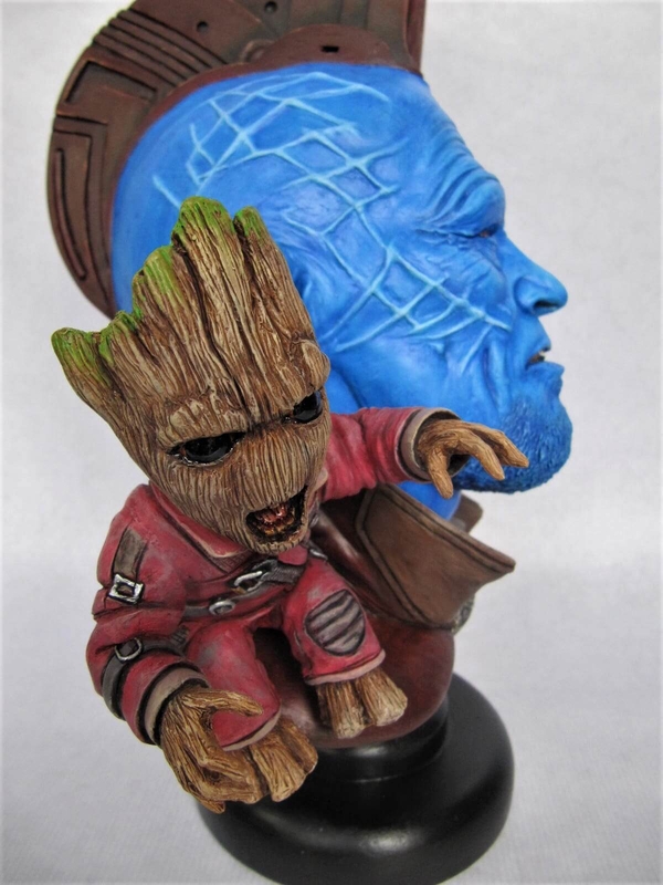 Yondu et Baby Groot