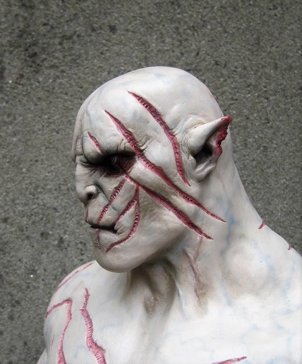 Azog 1/4.