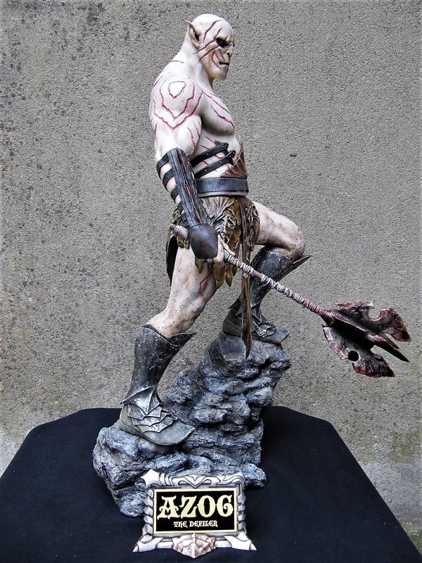 Azog 1/4.