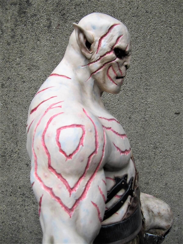 Azog 1/4.