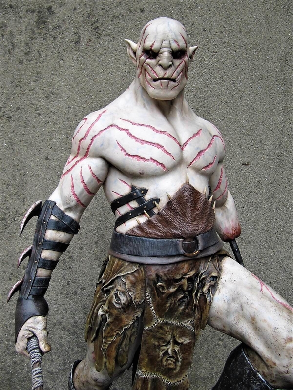 Azog 1/4.