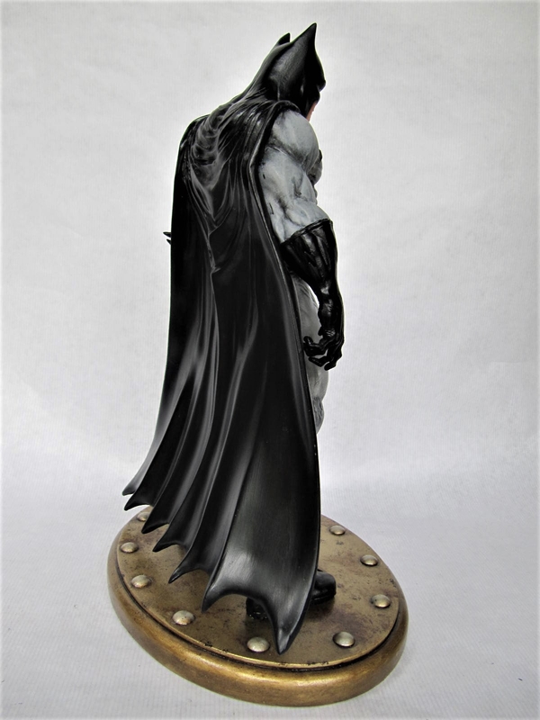 Batman Enough 1/6.