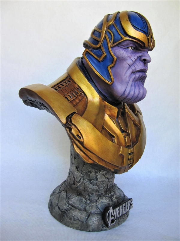 Buste Thanos