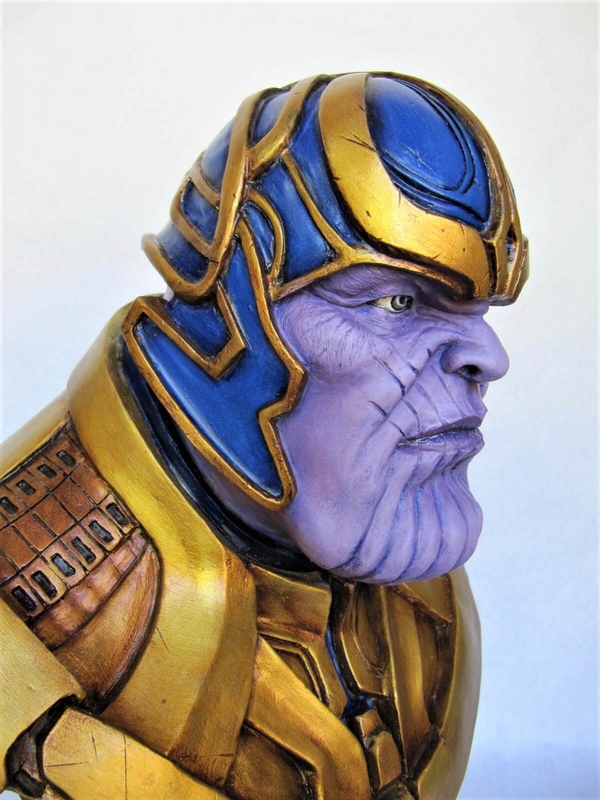 Buste Thanos