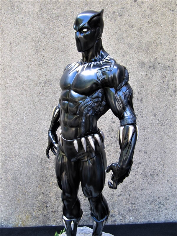 Black Panther 1/4.