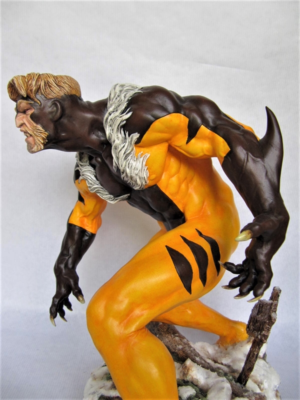 Sabretooth 1/6.