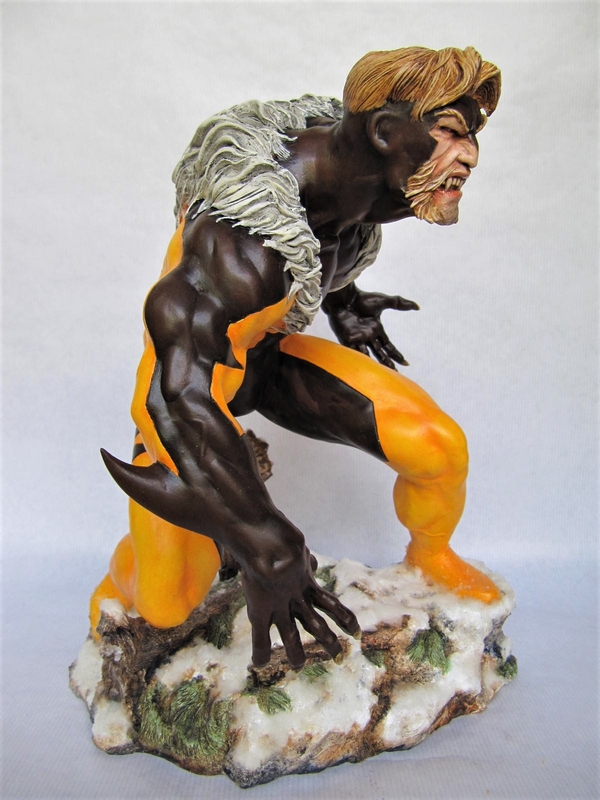 Sabretooth 1/6.