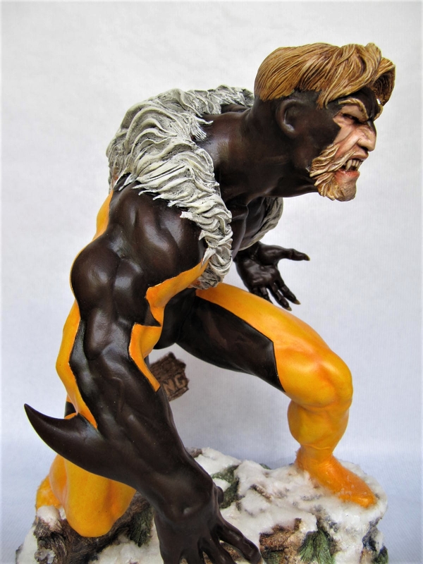 Sabretooth 1/6.