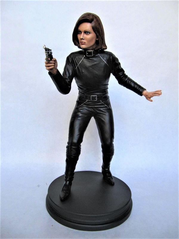 Emma Peel 1/6.