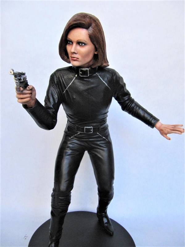 Emma Peel 1/6.