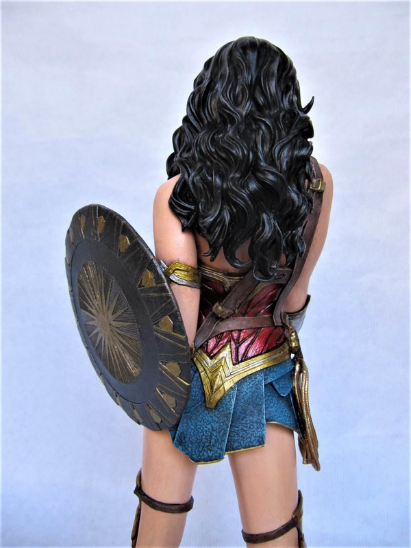 Wonder Woman 1/6