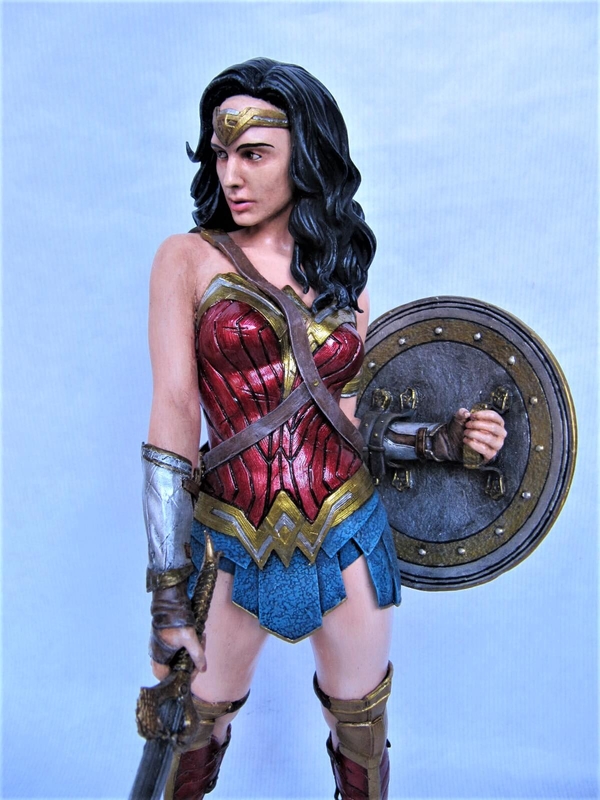 Wonder Woman 1/6