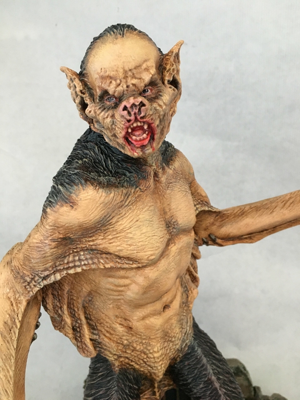 Dracula Bat 1/6.