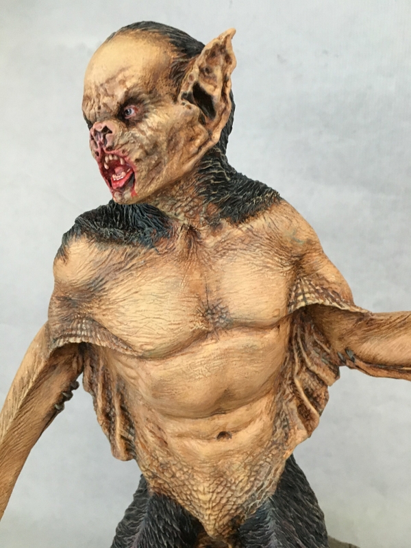 Dracula Bat 1/6.