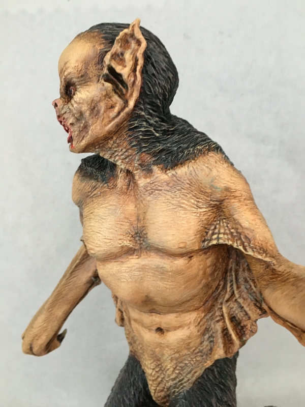 Dracula Bat 1/6.